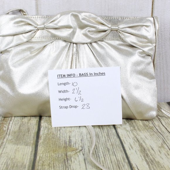 Vintage La Regale Silver Acetate Handmade Purse Evening Bag - Picture 13 of 13